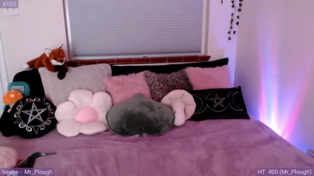 Gallery image thumbnail from Fiona's myfreecams stream on, 10/27/2023, 10:06 image 1 of 20