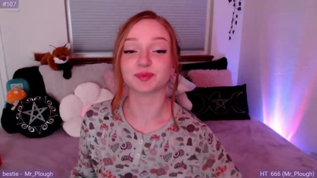 Gallery image thumbnail from Fiona's myfreecams stream on, 10/28/2023, 11:50 image 12 of 20
