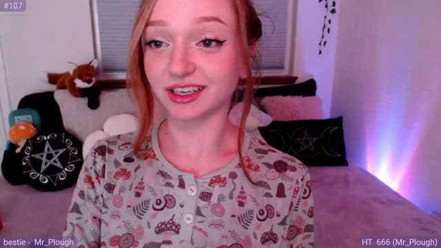 Gallery image thumbnail from Fiona's myfreecams stream on, 10/28/2023, 11:50 image 15 of 20