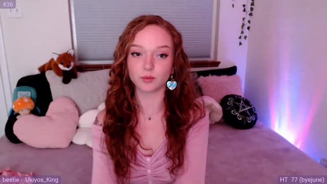 Gallery image thumbnail from Fiona's myfreecams stream on, 11/04/2023, 08:41 image 3 of 20