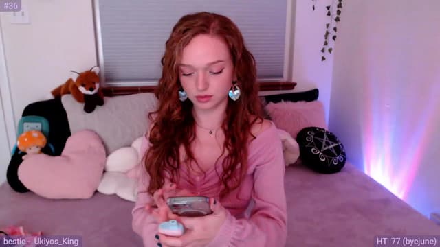 Gallery image thumbnail from Fiona's myfreecams stream on, 11/04/2023, 08:41 image 2 of 20