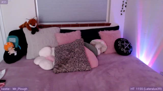 Gallery image thumbnail from Fiona's myfreecams stream on, 11/04/2023, 10:18 image 17 of 20