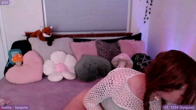 Gallery image thumbnail from Fiona's myfreecams stream on, 11/07/2023, 07:10 image 16 of 20