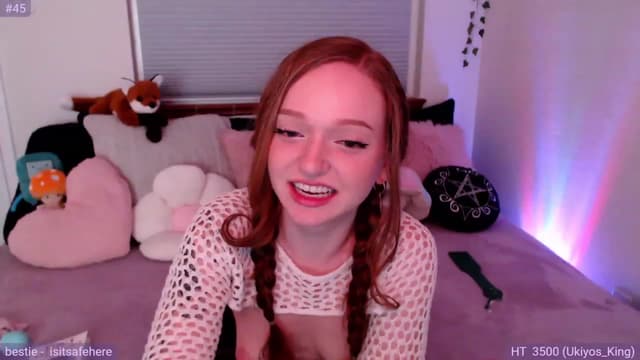 Gallery image thumbnail from Fiona's myfreecams stream on, 11/07/2023, 11:13 image 14 of 20