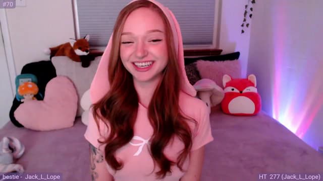 Gallery image thumbnail from Fiona's myfreecams stream on, 11/13/2023, 06:54 image 14 of 20
