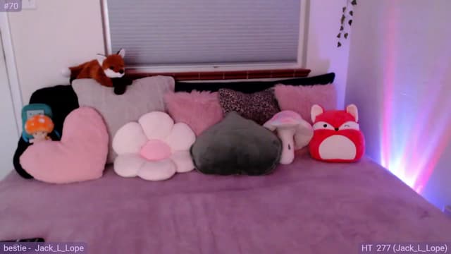 Gallery image thumbnail from Fiona's myfreecams stream on, 11/13/2023, 06:54 image 16 of 20