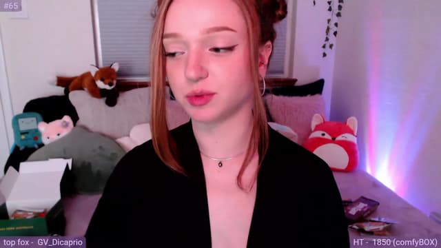 Gallery image thumbnail from Fiona's myfreecams stream on, 11/21/2023, 12:28 image 5 of 20