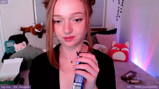 Gallery image thumbnail from Fiona's myfreecams stream on, 11/21/2023, 12:28 image 10 of 20