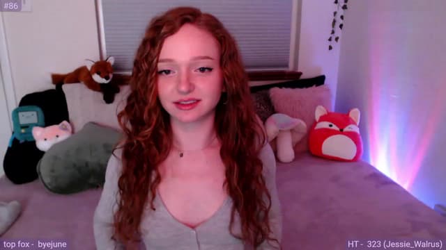 Gallery image thumbnail from Fiona's myfreecams stream on, 11/25/2023, 12:23 image 7 of 20