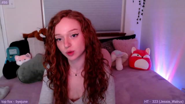 Gallery image thumbnail from Fiona's myfreecams stream on, 11/25/2023, 12:23 image 11 of 20