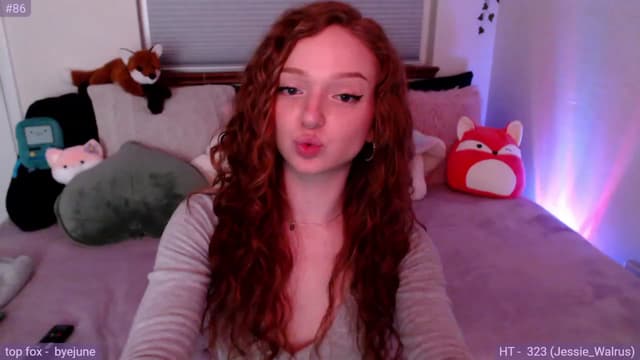 Gallery image thumbnail from Fiona's myfreecams stream on, 11/25/2023, 12:23 image 4 of 20