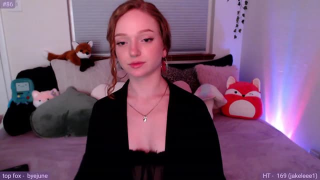Gallery image thumbnail from Fiona's myfreecams stream on, 11/26/2023, 09:33 image 11 of 20