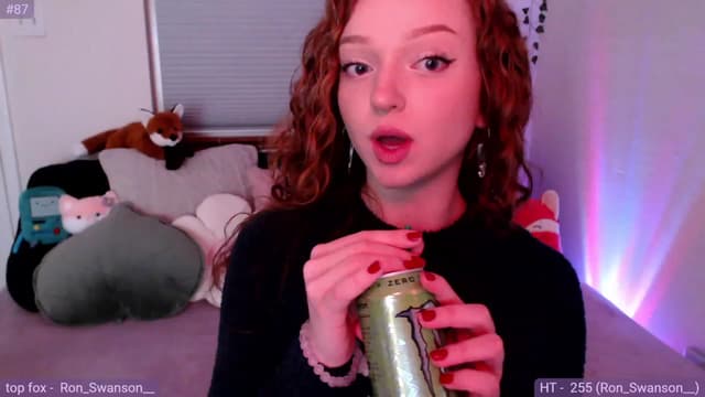 Gallery image thumbnail from Fiona's myfreecams stream on, 12/05/2023, 07:17 image 2 of 20