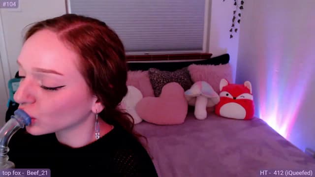 Gallery image thumbnail from Fiona's myfreecams stream on, 12/07/2023, 10:21 image 18 of 20