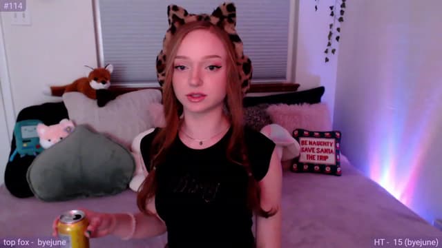 Gallery image thumbnail from Fiona's myfreecams stream on, 12/09/2023, 06:51 image 8 of 20
