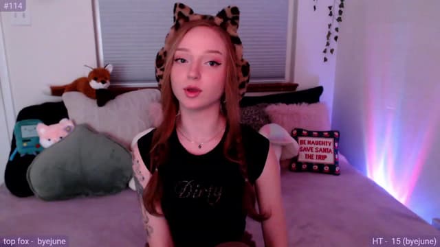 Gallery image thumbnail from Fiona's myfreecams stream on, 12/09/2023, 06:51 image 6 of 20
