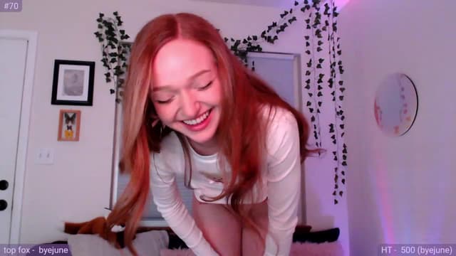 Gallery image thumbnail from Fiona's myfreecams stream on, 12/12/2023, 08:23 image 19 of 20