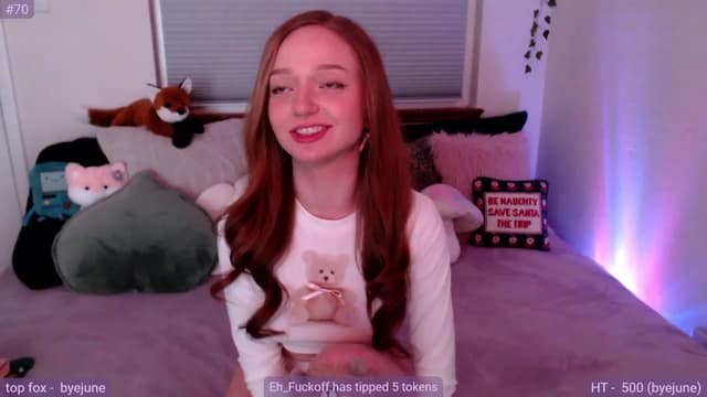 Gallery image thumbnail from Fiona's myfreecams stream on, 12/12/2023, 08:23 image 16 of 20