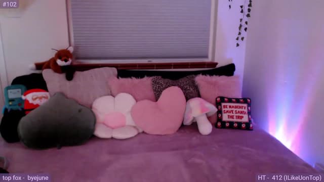Gallery image thumbnail from Fiona's myfreecams stream on, 12/18/2023, 09:26 image 10 of 20
