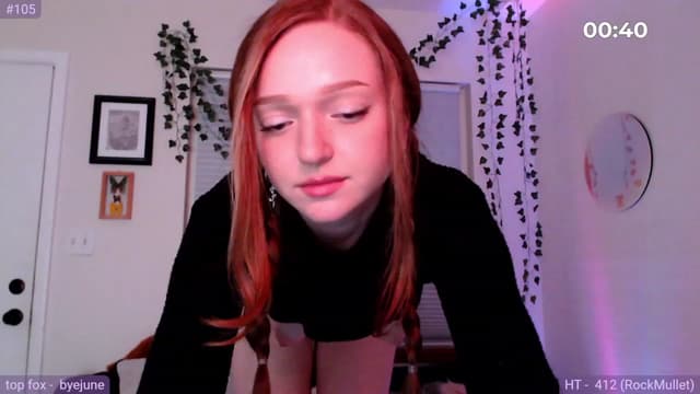 Gallery image thumbnail from Fiona's myfreecams stream on, 12/21/2023, 09:58 image 16 of 20