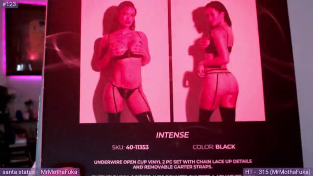 Gallery image thumbnail from Fiona's myfreecams stream on, 12/25/2023, 07:40 image 11 of 20