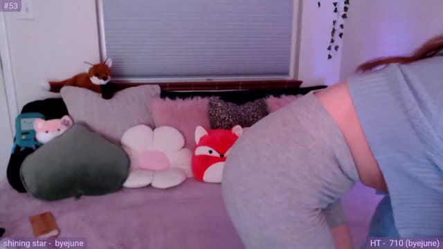 Gallery image thumbnail from Fiona's myfreecams stream on, 01/09/2024, 07:45 image 11 of 20