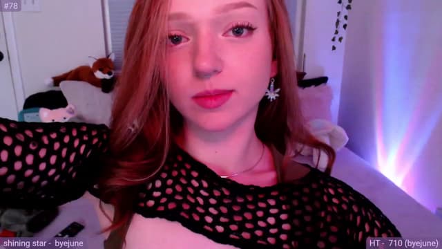 Gallery image thumbnail from Fiona's myfreecams stream on, 01/18/2024, 08:32 image 8 of 20