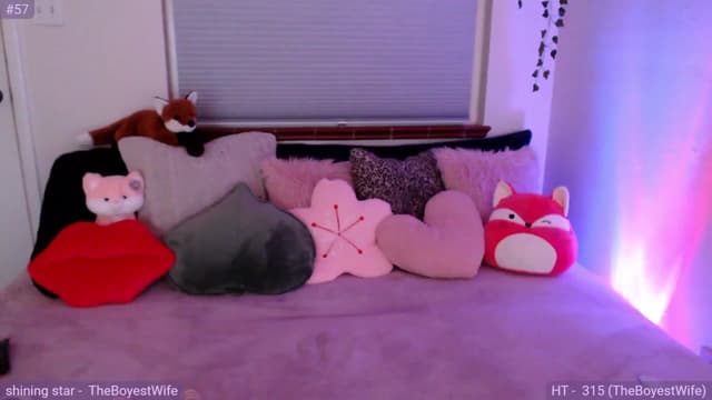 Gallery image thumbnail from Fiona's myfreecams stream on, 02/03/2024, 08:28 image 11 of 20