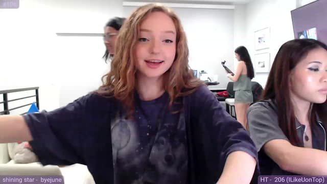 Gallery image thumbnail from Fiona's myfreecams stream on, 02/25/2024, 02:18 image 1 of 20