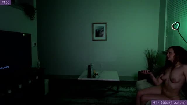 Gallery image thumbnail from Fiona's myfreecams stream on, 04/21/2024, 09:13 image 19 of 20