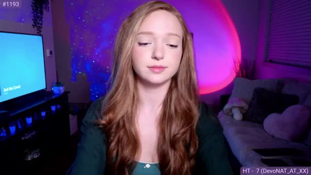 Gallery image thumbnail from Fiona's myfreecams stream on, 06/05/2024, 07:46 image 4 of 20