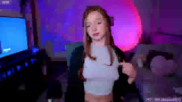 Gallery image thumbnail from Fiona's myfreecams stream on, 06/07/2024, 07:32 image 11 of 20