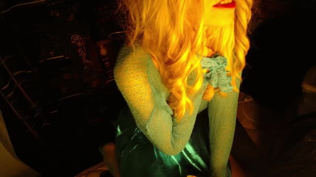 Gallery image thumbnail from H0NEY's myfreecams stream on, 09/11/2025, 11:10 image 3 of 20