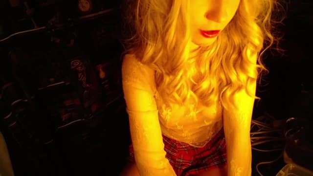 Gallery image thumbnail from H0NEY's myfreecams stream on, 01/02/2026, 02:00 image 6 of 20