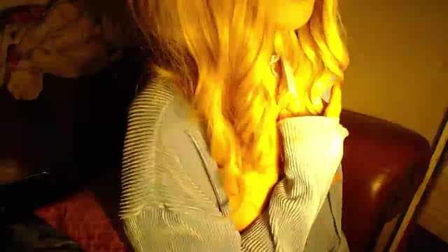 Gallery image thumbnail from H0NEY's myfreecams stream on, 06/16/2026, 08:47 image 17 of 20