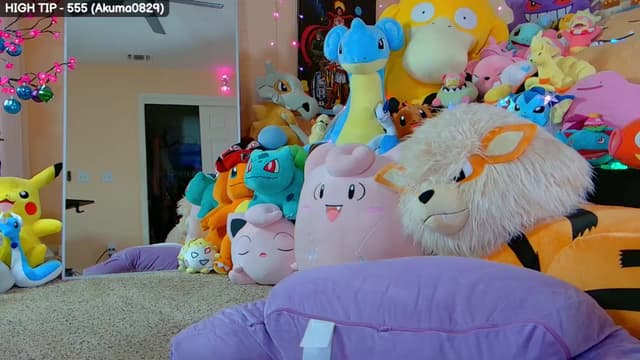 Gallery image thumbnail from HALEY's myfreecams stream on, 10/03/2024, 03:00 image 11 of 20