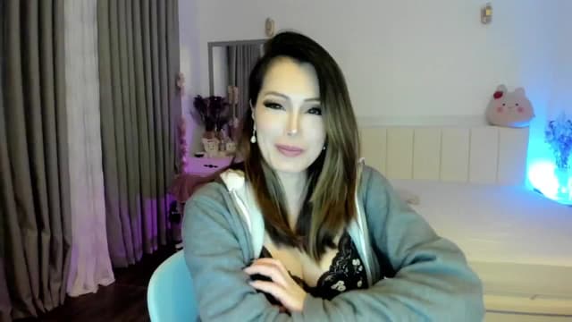 Gallery image thumbnail from Haru_'s myfreecams stream on, 08/31/2025, 06:58 image 2 of 20