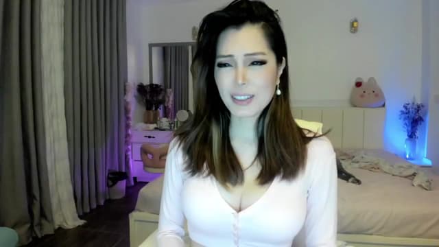 Gallery image thumbnail from Haru_'s myfreecams stream on, 09/15/2025, 05:28 image 12 of 20