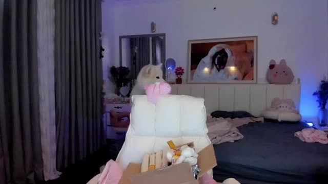 Gallery image thumbnail from Haru_'s myfreecams stream on, 10/30/2025, 04:36 image 11 of 20