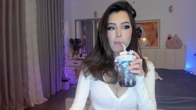 Gallery image thumbnail from Haru_'s myfreecams stream on, 11/08/2025, 05:01 image 12 of 20