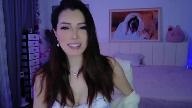 Gallery image thumbnail from Haru_'s myfreecams stream on, 03/12/2026, 05:14 image 18 of 20