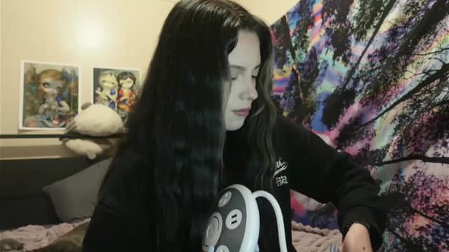 Gallery image thumbnail from Hxzel's myfreecams stream on, 06/27/2024, 03:56 image 16 of 20