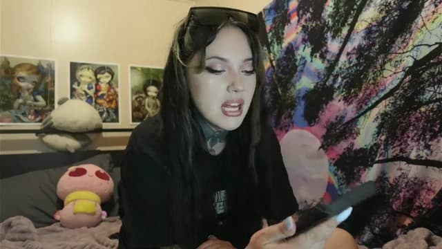Gallery image thumbnail from Hxzel's myfreecams stream on, 07/03/2024, 04:11 image 8 of 20