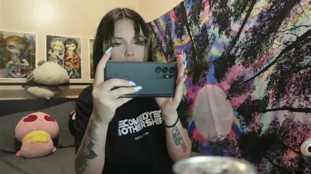 Gallery image thumbnail from Hxzel's myfreecams stream on, 07/03/2024, 06:14 image 3 of 20