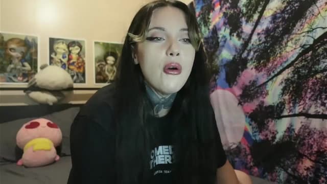 Gallery image thumbnail from Hxzel's myfreecams stream on, 07/03/2024, 06:14 image 18 of 20