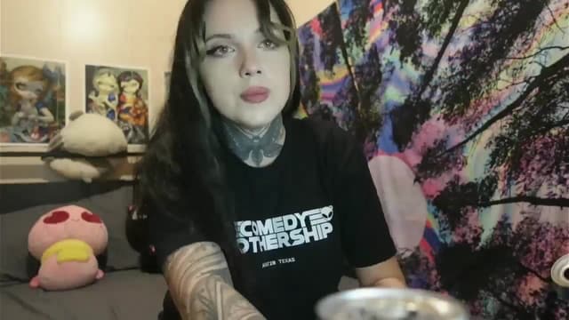 Gallery image thumbnail from Hxzel's myfreecams stream on, 07/03/2024, 06:14 image 2 of 20