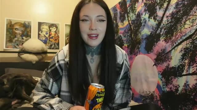 Gallery image thumbnail from Hxzel's myfreecams stream on, 09/20/2024, 03:05 image 19 of 20