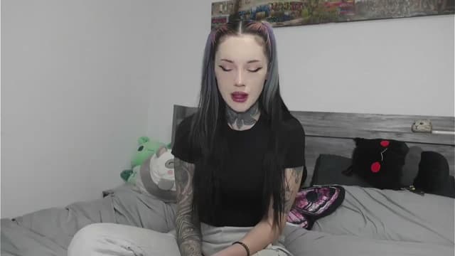 Gallery image thumbnail from Hxzel's myfreecams stream on, 04/08/2026, 03:44 image 5 of 20