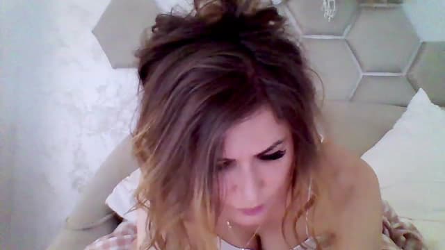 Gallery image thumbnail from Isa__'s myfreecams stream on, 05/24/2023, 07:56 image 1 of 20