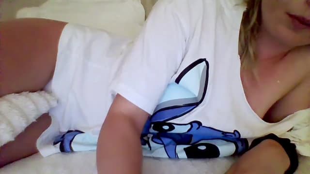 Gallery image thumbnail from Isa__'s myfreecams stream on, 06/22/2024, 19:14 image 2 of 20